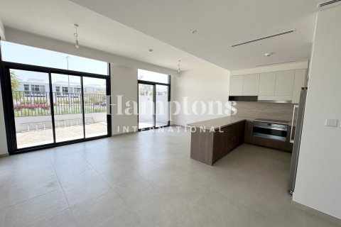 Вилла с 4 спальнями в Мудон, ОАЭ №118576 4