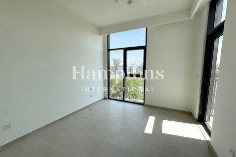 Вилла с 4 спальнями в Мудон, ОАЭ №118576 11