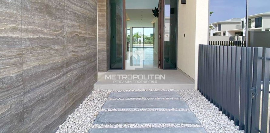 Villa de 5 dormitorios en Harmony, UAE No. 78060