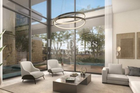 5 bedrooms Villa in Dubai Land, UAE No. 151325 3