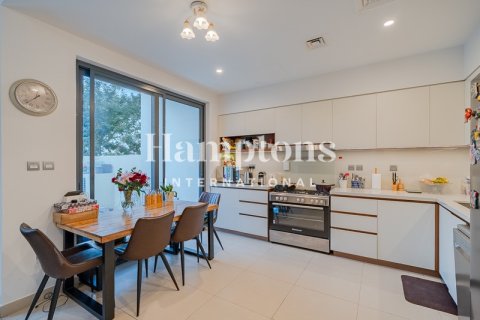 Townhouse de 3 dormitorios en Arabian Ranches 2, UAE No. 151324 13