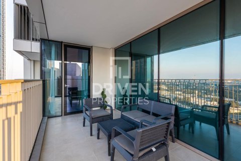 Apartment de 3 dormitorios en Downtown Views II, UAE No. 84779 10