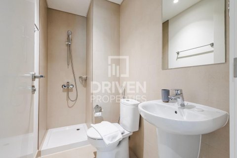 Apartment de 3 dormitorios en Downtown Views II, UAE No. 84779 20