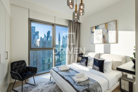 Apartment de 3 dormitorios en Downtown Views II, UAE No. 84779 2