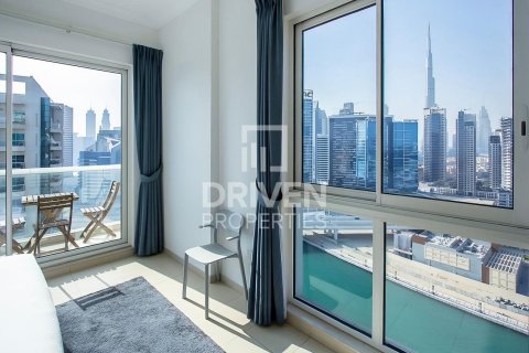 Apartment de 2 dormitorios en Business Bay, UAE No. 84776 8