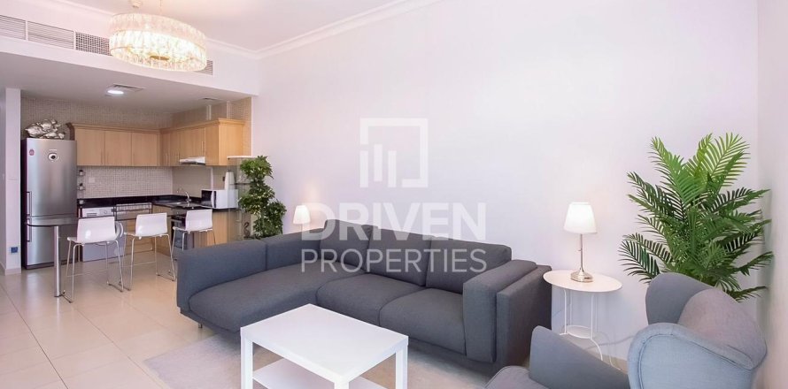 Apartment de 2 dormitorios en Business Bay, UAE No. 84776