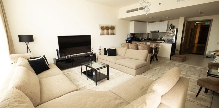 2 bedrooms Apartment in Dubai, UAE No. 149526