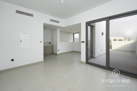 4 غرف نوم فيلا  رقم 131677 6