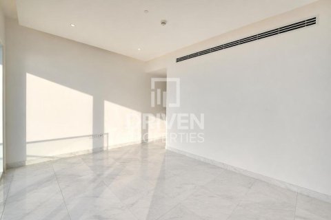 Квартира с 4 спальнями в Джумейра Бич Резиденс, ОАЭ №209278 21