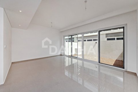 3 bedrooms Townhouse in DAMAC Hills (Akoya by DAMAC), UAE No. 165716 11