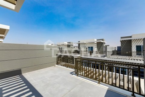 3 bedrooms Townhouse in DAMAC Hills (Akoya by DAMAC), UAE No. 165716 23