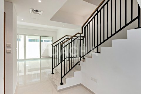 3 bedrooms Townhouse in DAMAC Hills (Akoya by DAMAC), UAE No. 165716 10