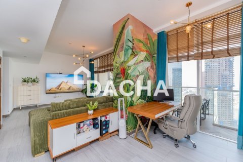 Apartment de 2 dormitorios en District 15, UAE No. 165713 5