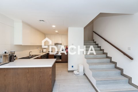 Apartment de 2 dormitorios en District 15, UAE No. 165713 10
