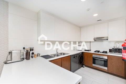 Apartment de 2 dormitorios en District 15, UAE No. 165713 8