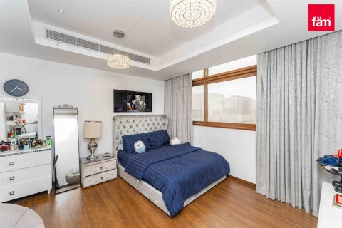 4 bedrooms Villa in Meydan, UAE No. 142318 9