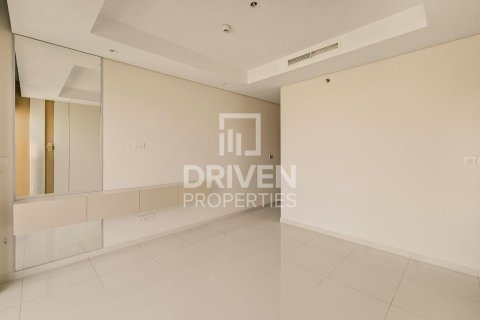 Квартира с 2 спальнями в Paramount Tower Hotel & Residences, ОАЭ №193035 6