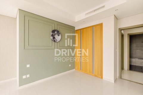 Квартира с 2 спальнями в Paramount Tower Hotel & Residences, ОАЭ №193035 4