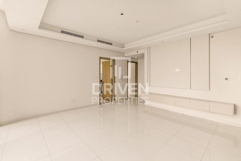 Квартира с 2 спальнями в Paramount Tower Hotel & Residences, ОАЭ №193035 9