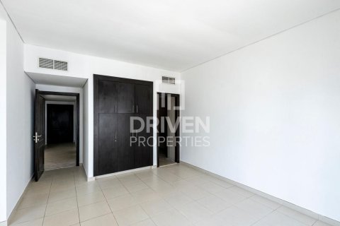 Квартира с 2 спальнями в Дубай Марина, ОАЭ №193037 11