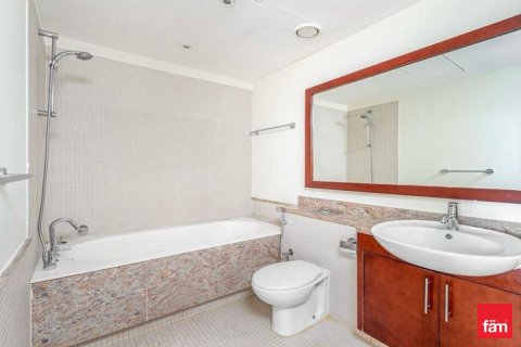 2 bedrooms Apartment in Downtown Dubai (Downtown Burj Dubai), UAE No. 143610 12