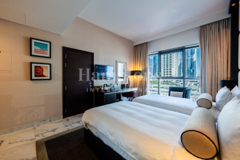 Studio Apartment in The Address Dubai Marina, UAE No. 147982