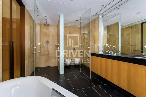 Квартира с 3 спальнями  №120898 18