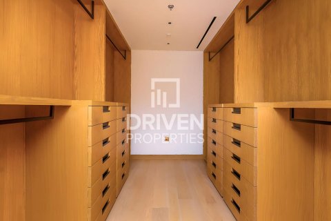 Квартира с 3 спальнями  №120898 16