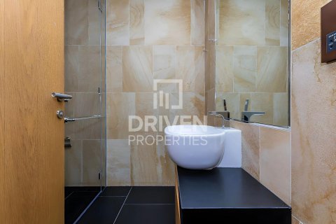 Квартира с 3 спальнями  №120898 17