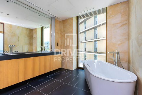 Квартира с 3 спальнями  №120898 20