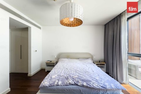 Квартира с 3 спальнями в City Walk, ОАЭ №88834 3