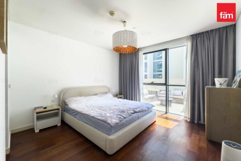 Квартира с 3 спальнями в City Walk, ОАЭ №88834 10