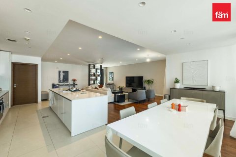 Квартира с 3 спальнями в City Walk, ОАЭ №88834 7