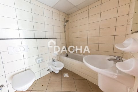 Apartment de 2 dormitorios en Marina Pinnacle, UAE No. 210322 11