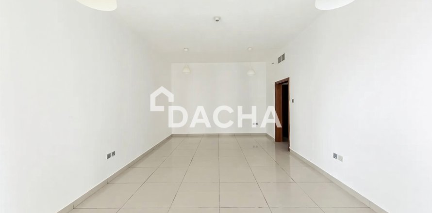 Apartment de 2 dormitorios en Marina Pinnacle, UAE No. 210322