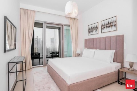 Квартира с 3 спальнями в Даунтаун Дубай (Даунтаун Бурдж Дубай), ОАЭ №135793 6