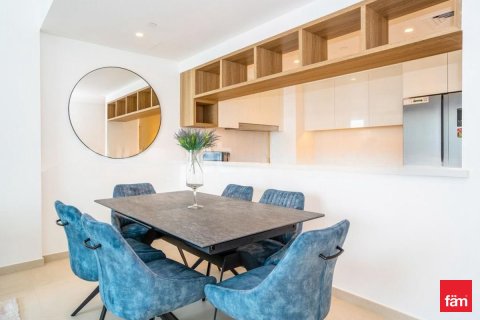 Квартира с 3 спальнями в Даунтаун Дубай (Даунтаун Бурдж Дубай), ОАЭ №135793 12