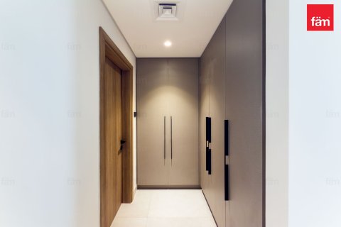 Квартира с 1 спальней в Дубай, ОАЭ №135792 4