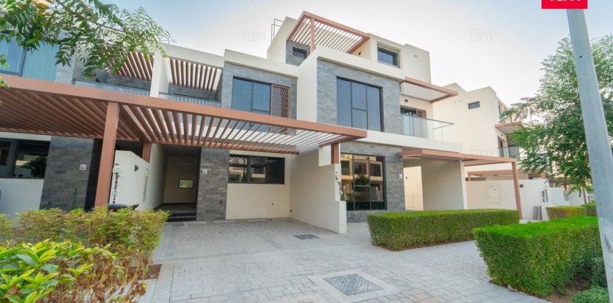 4 غرف نوم فيلا في دبي, الإمارات العربية المتحدة رقم 105769