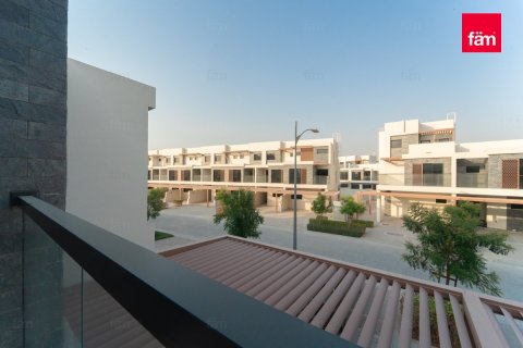 4 غرف نوم فيلا في دبي, الإمارات العربية المتحدة رقم 105769 31