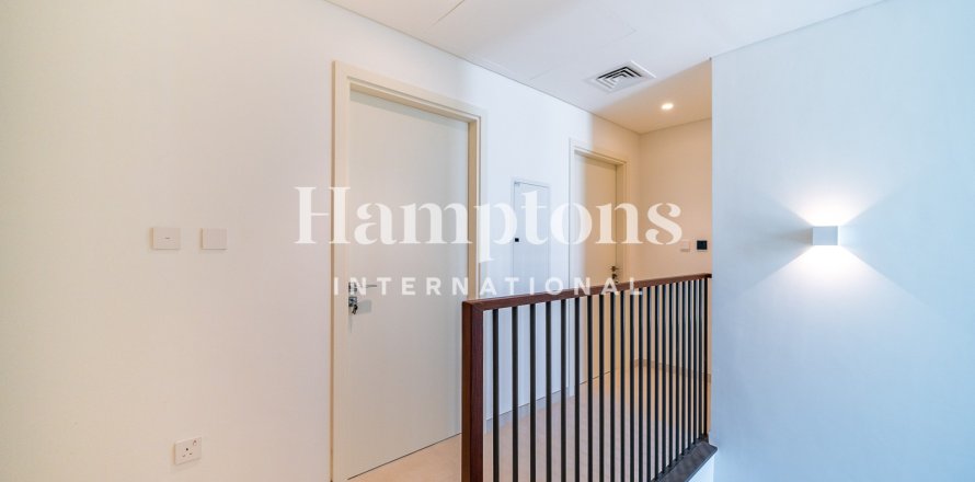 3 غرف نوم تاون هاوس في Al Manara, الإمارات العربية المتحدة رقم 118454