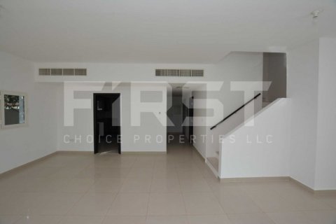 5 bedrooms Villa in Abu Dhabi, UAE No. 203349 5