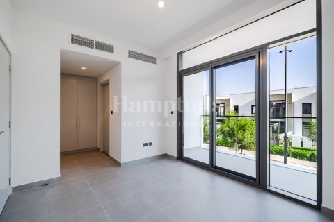 3 غرف نوم فيلا في Ruba, الإمارات العربية المتحدة رقم 203348 7