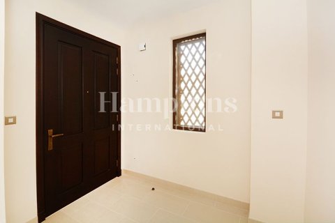 Villa de 5 chambres à Bella Casa, UAE No. 162981 4