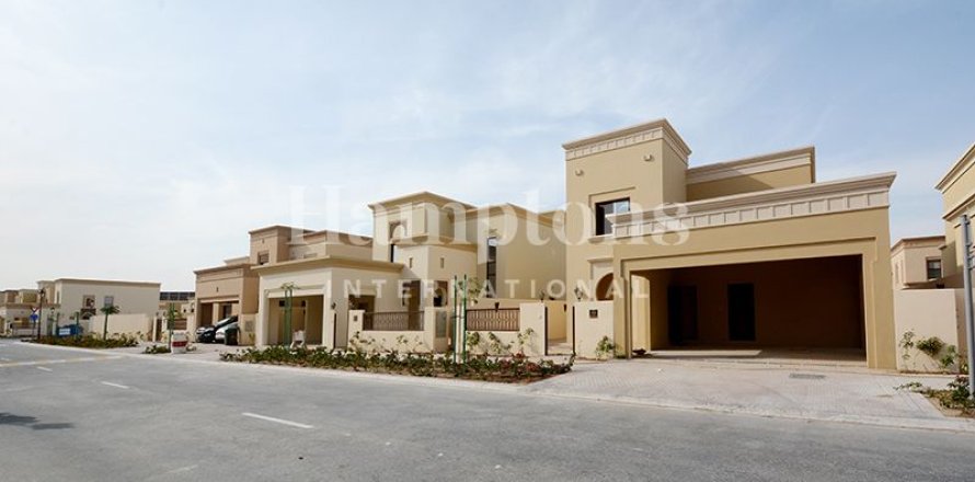 Villa de 5 chambres à Bella Casa, UAE No. 162981