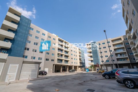 3 bedrooms Apartment in Al Reef, UAE No. 31904 30