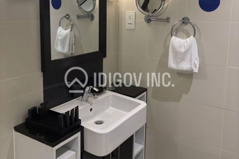 1 bedroom Apartment in Business Bay, UAE No. 136269 6