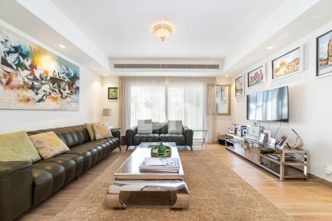 Вилла с 5 спальнями в Арабиан Ранчес, ОАЭ №65091 3