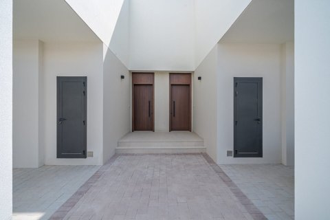 3 bedrooms Townhouse in Town Square, UAE No. 164223 2