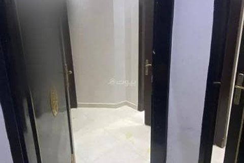 Квартира с 4 спальнями в Эр-Рияд, Саудовская Аравия №99261 4